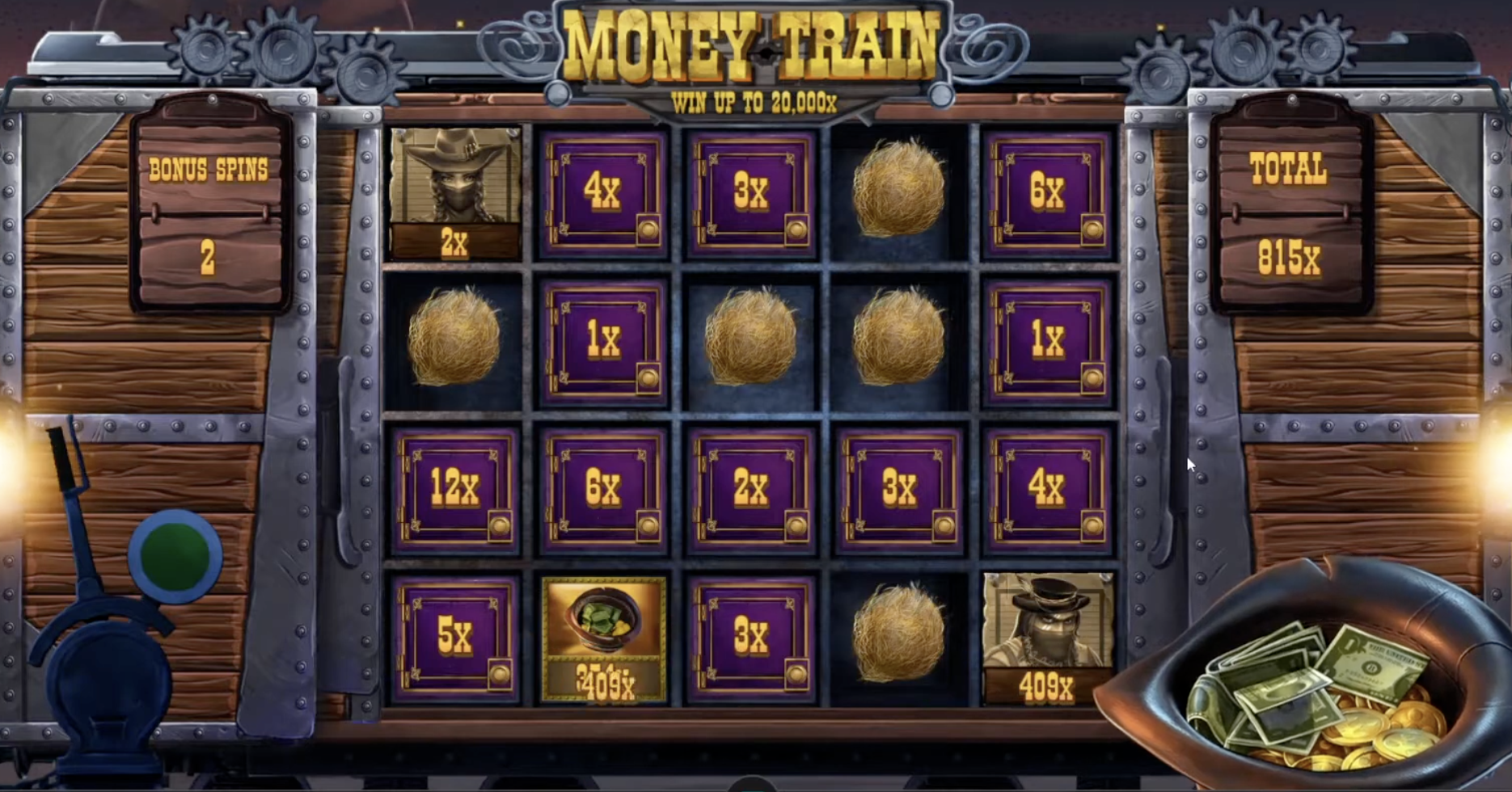 Volatility graph and RTP parameters of Money Train slot with variant comparison
